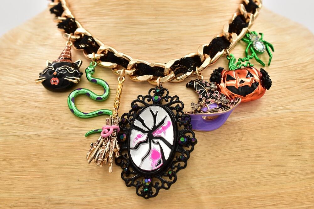 Betsey Johnson Witchy Lace Frontal Necklace Halloween Charm Statement NWT BinL